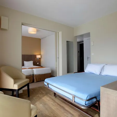 Western Sourcéo Hotel 3*