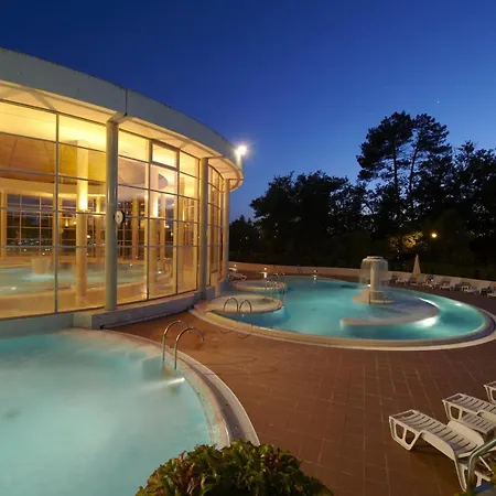 Western Sourceo Hotel Saint-Paul-lès-Dax