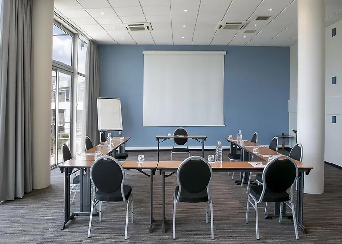 Western Sourcéo Hotel 3*